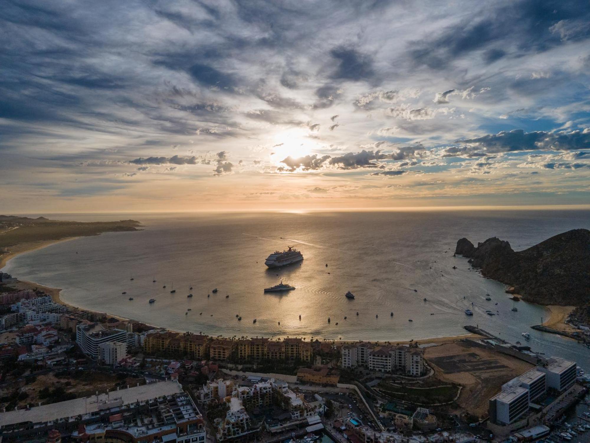 Premium Apartment, 4 Bedrooms, Terrace, Marina Views