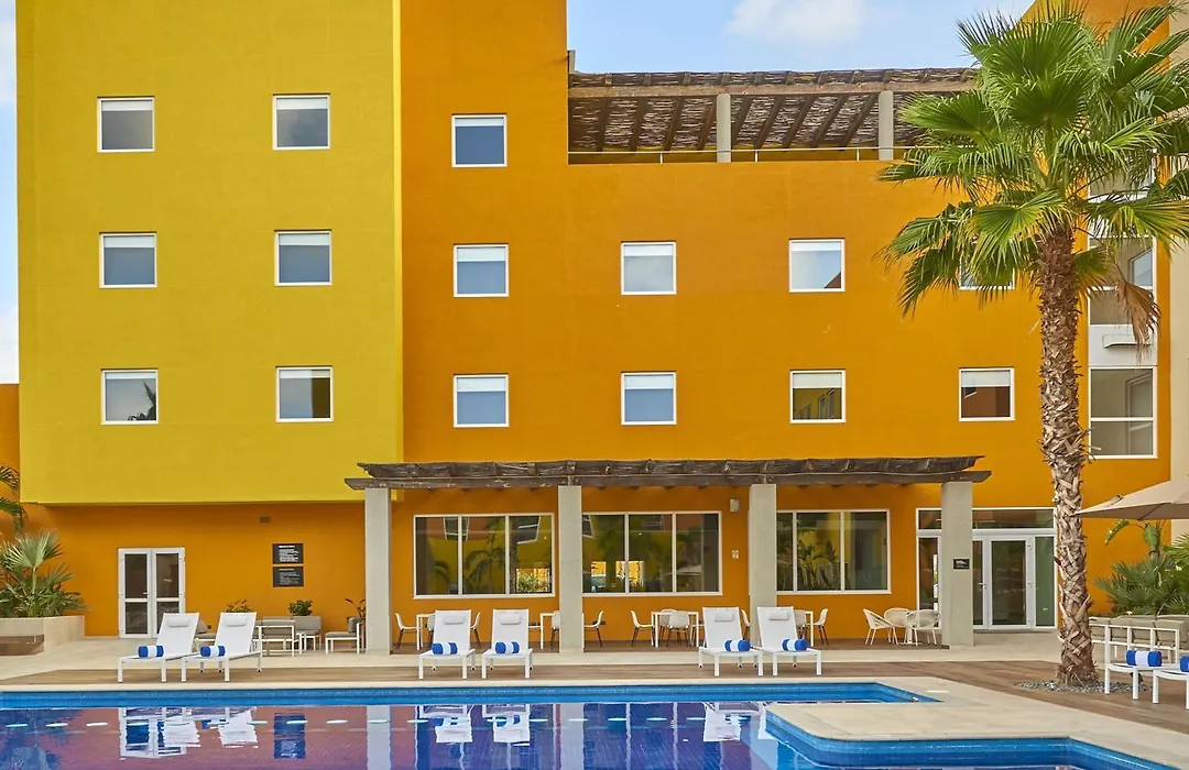 City Express Suites By Marriott Cabo San Lucas-1