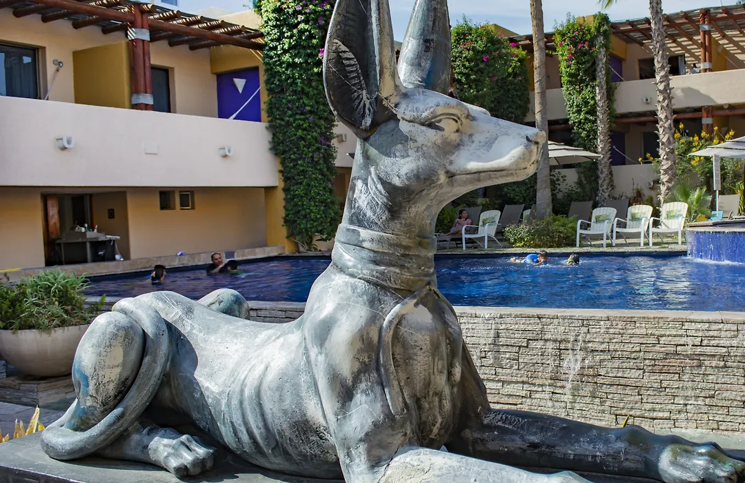 Hotel Los Patios-1